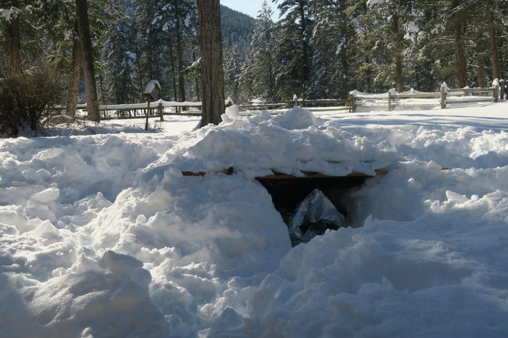 How to Build an Emergency Snow Trench Shelter