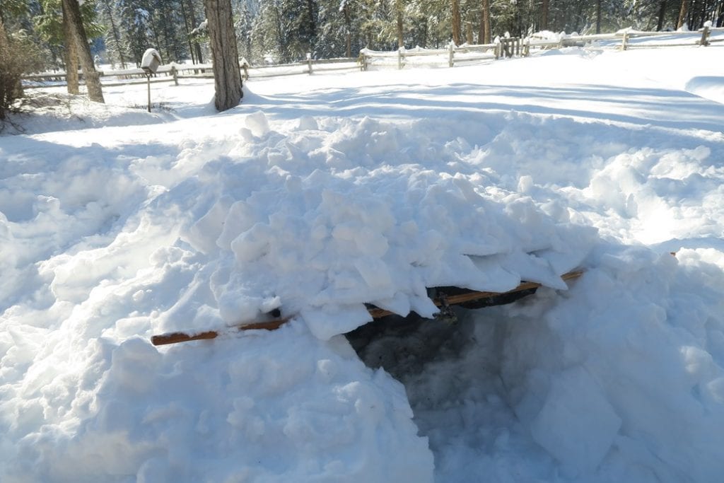 How to Build an Emergency Snow Trench Shelter 9