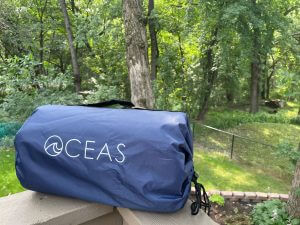 Oceas Sherpa Waterproof Blanket Bag 1