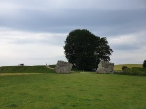 The trail goes around the Avebury stones