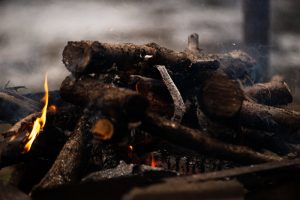 Reduce environmental impact of your campfire 3